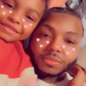 Meet your Posher, Derrick